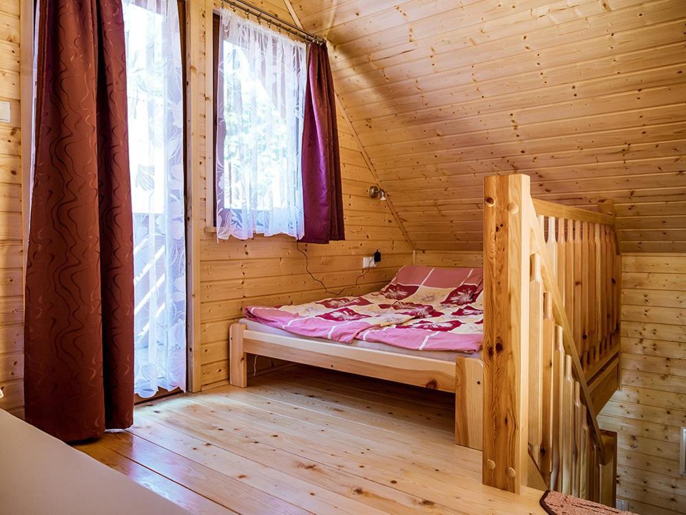 U Sylwi Domki Drewniane Trzęsacz Exterior foto